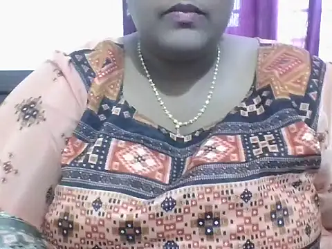 hootypriya online show from 9, 4, 2026