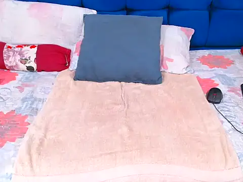 LeeBabby online show from 26, 11, 2025