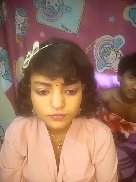 Freakingromance online show from 2, 3, 2026