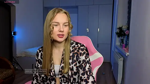 Lunar Flare online show from 23, 11, 2025