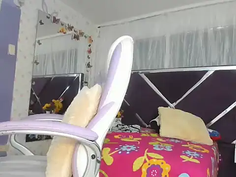 Snapshot of Santy_bigcock_01 chatting on 24, 11, 2025 Santy bigcock 01 online show from 24, 11, 2025