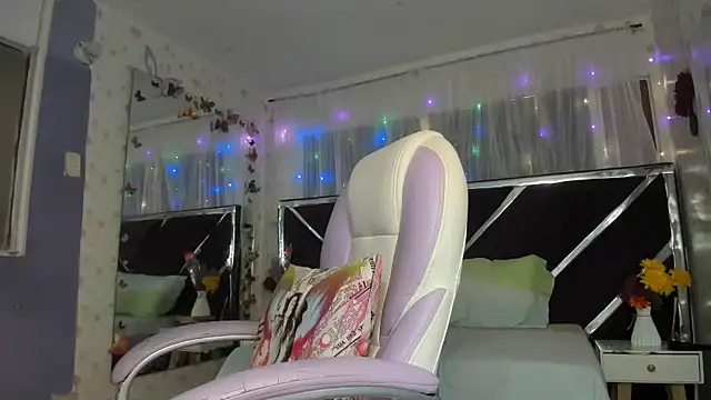 Santy bigcock 01 online show from 25, 3, 2026