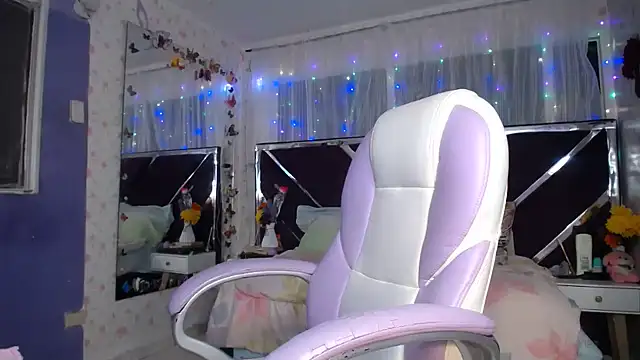 Santy bigcock 01 online show from 29, 4, 2026