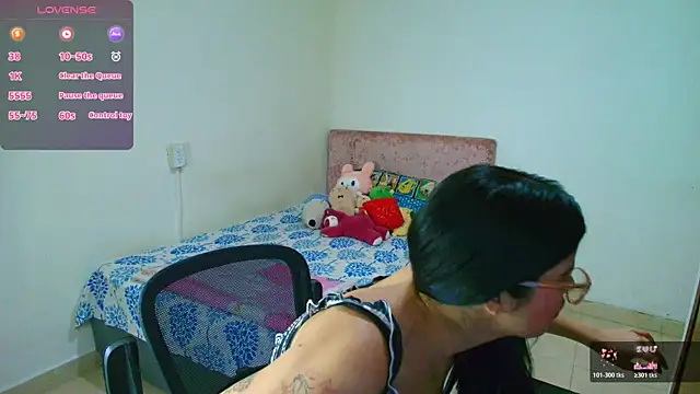 Snapshot of Kassandra_0304 chatting on 9, 5, 2026 Kassandra 0304 online show from 9, 5, 2026