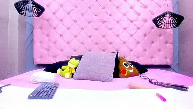 Mia Horney online show from 15, 1, 2026