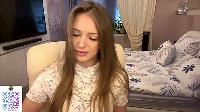 Snapshot of mona_star chatting on 30, 11, 2025 mona star online show from 30, 11, 2025