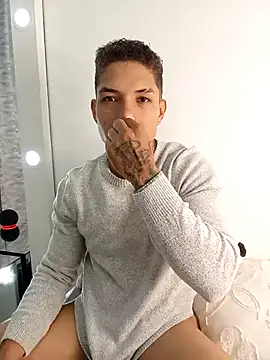 Snapshot of JacksonC_7 chatting on 16, 11, 2025 JacksonC 7 online show from 16, 11, 2025