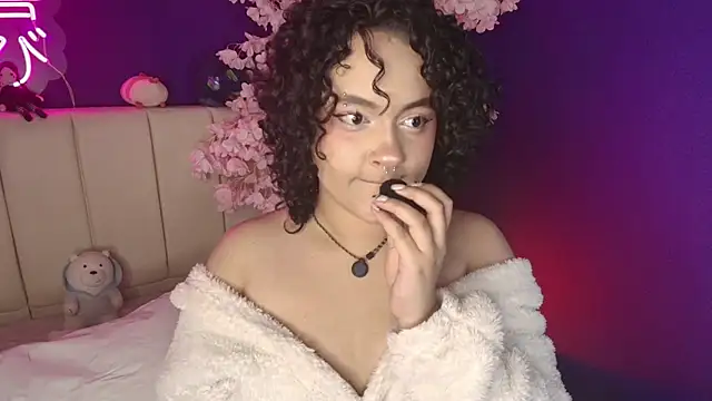 Snapshot of _sarahRose chatting on 29, 5, 2026 sarahRose online show from 29, 5, 2026