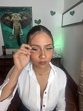 alisaa jhons1 online show from 13, 2, 2026