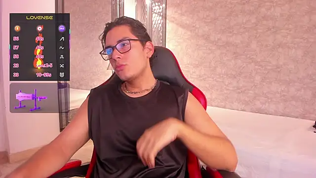 TheoHart  online show from 27, 11, 2025