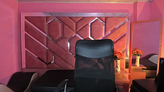 Snapshot of Victoria_14 chatting on 8, 1, 2026 Victoria 14 online show from 8, 1, 2026