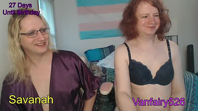 Savanah Banana  online show from 25, 4, 2026