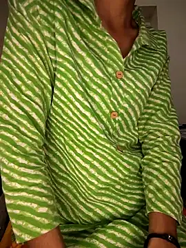 Isha kumari 69 online show from 22, 4, 2026