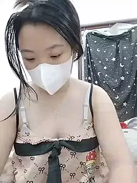 Snapshot of linh-xinh18 chatting on 30, 7, 2026 linh-xinh18 online show from 30, 7, 2026