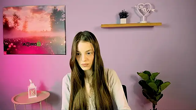 mia starrr  online show from 23, 11, 2025