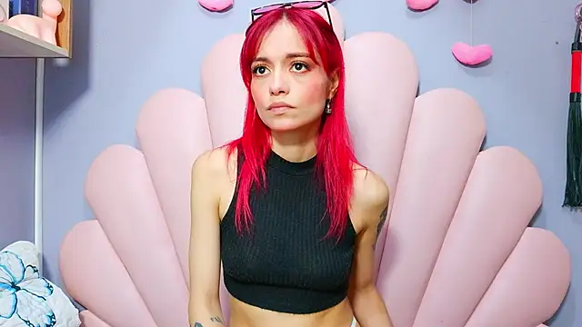 luci miller online show from 23, 4, 2026