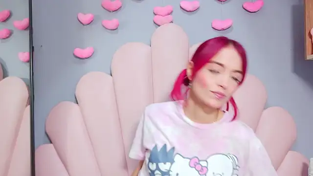 luci miller online show from 28, 4, 2026