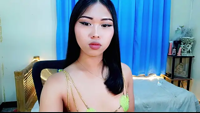 sweet sophiaxx online show from 10, 4, 2026