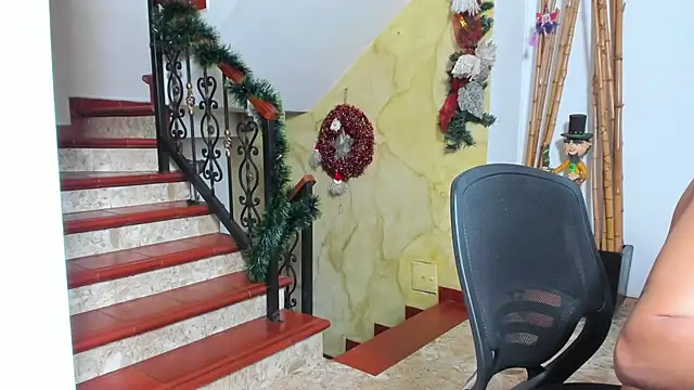 Snapshot of Belamiramill chatting on 26, 11, 2025 Belamiramill online show from 26, 11, 2025