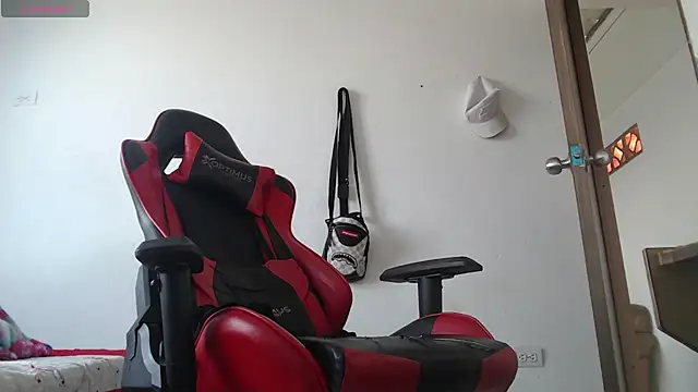thebesthot online show from 18, 11, 2025