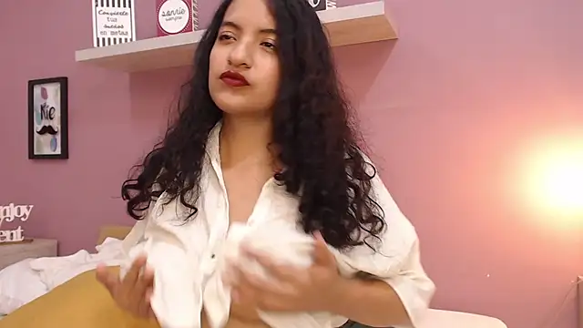 Wexler Kim online show from 11, 11, 2025