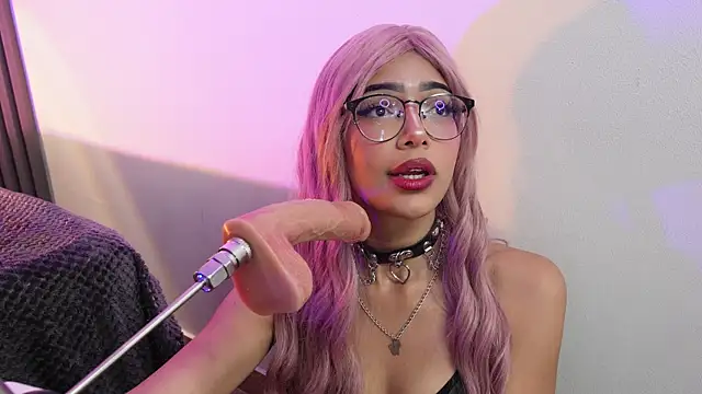  ViolletteNoir  online show from 21, 4, 2026