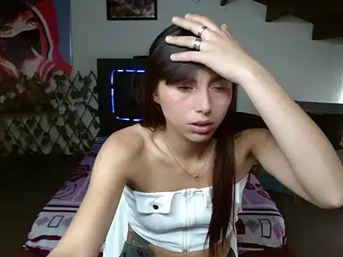 LuluKiss  online show from 10, 11, 2025