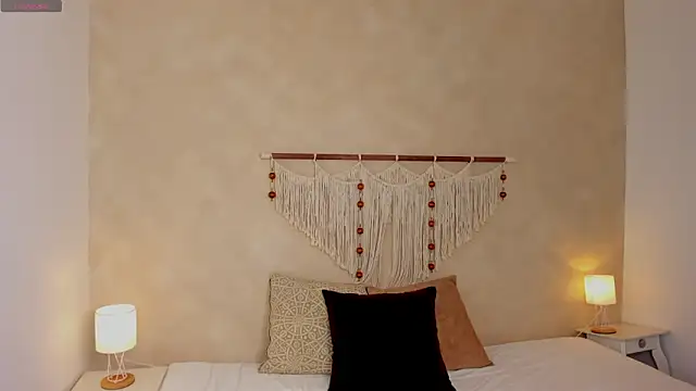  hanna sky online show from 27, 4, 2026