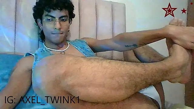 axel love13 online show from 15, 1, 2026