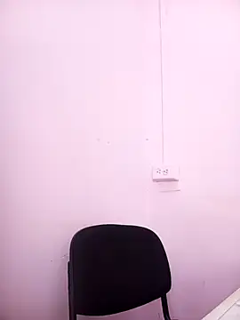 keilaJhonsom1 online show from 13, 11, 2025