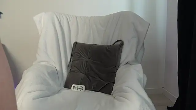 PickBlond online show from 28, 7, 2026