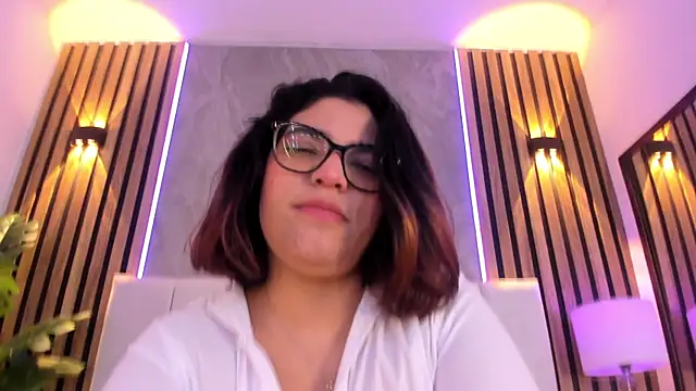 Carlotta de velour online show from 23, 4, 2026