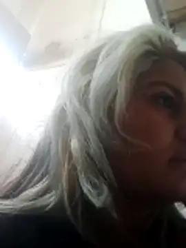 Snapshot of Hollywouldd chatting on 9, 11, 2025 Hollywouldd online show from 9, 11, 2025