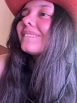 candicewest  online show from 29, 4, 2026