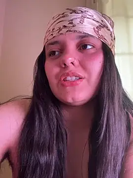 candicewest  online show from 30, 4, 2026