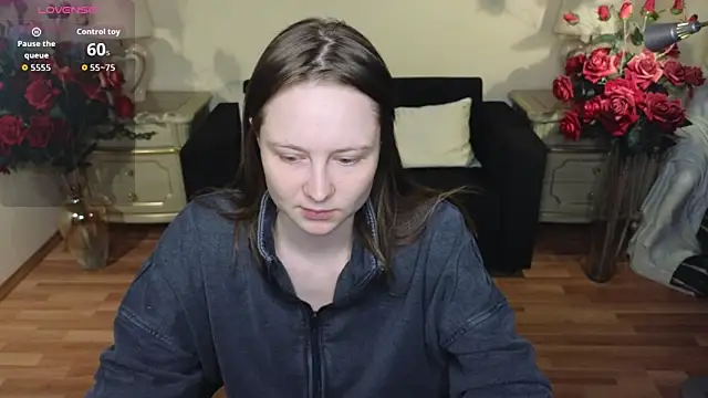 Snapshot of HolyBabyDoll chatting on 24, 11, 2025 HolyBabyDoll online show from 24, 11, 2025