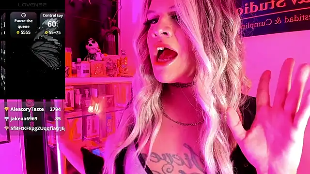 mistressparty online show from 25, 7, 2026