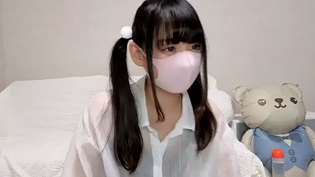 Snapshot of yuna-yourgirlfriend chatting on 3, 12, 2025 yuna-yourgirlfriend online show from 3, 12, 2025