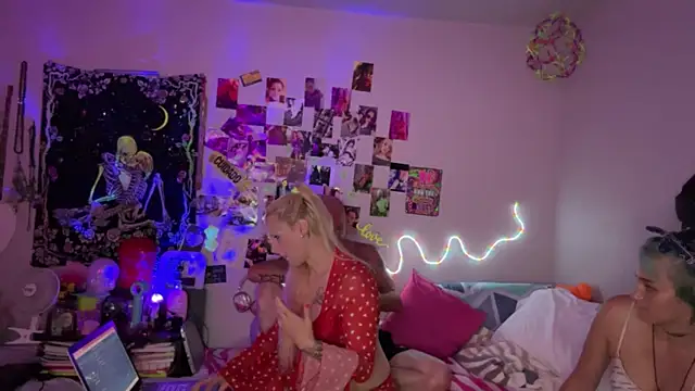 GemmaJustice1127 online show from 28, 7, 2026