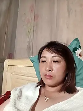 Missa-kute20 online show from 8, 4, 2026