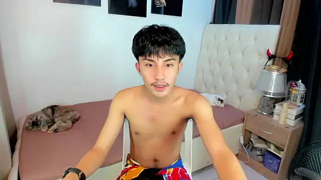 Snapshot of Urloverhardcock chatting on 5, 12, 2025 Urloverhardcock online show from 5, 12, 2025