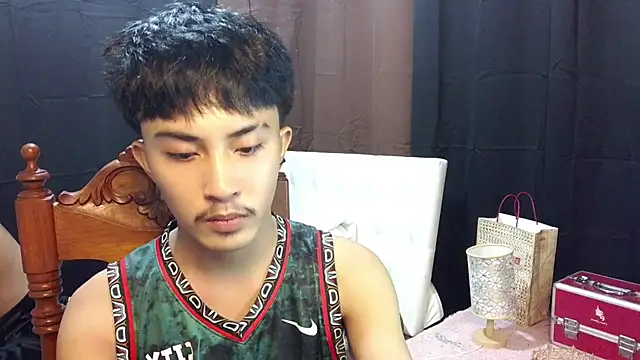Urloverhardcock online show from 22, 7, 2026
