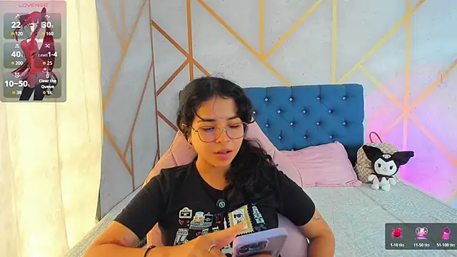  vaiolet owo online show from 20, 2, 2026