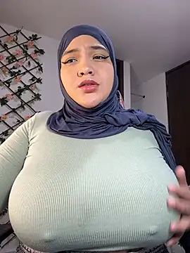 sweetmuslim01 online show from 18, 3, 2025