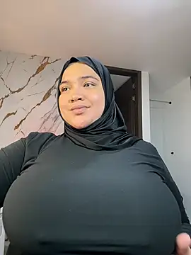 Snapshot of sweetmuslim01 chatting on 3, 7, 2026 sweetmuslim01 online show from 3, 7, 2026