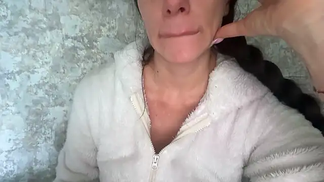 Angelinaa19 online show from 25, 4, 2026