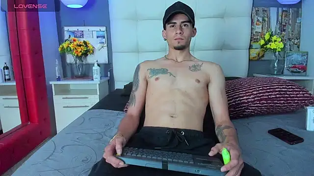 Sharon Tyga20 online show from 14, 11, 2025