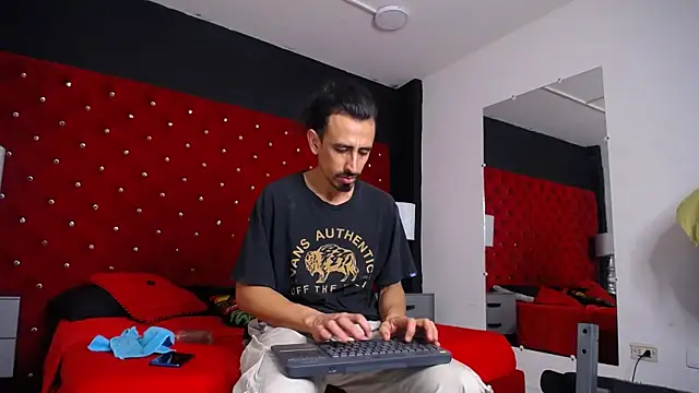 Magnar Royal online show from 28, 11, 2025