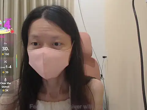 Lil-Cherries online show from 10, 11, 2025