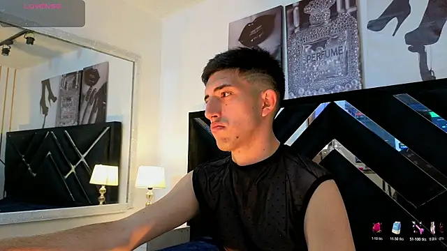 Un Sluttyy online show from 13, 4, 2026